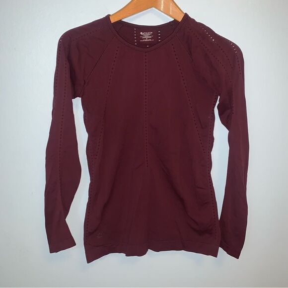 Athleta fitted long sleeve Size Small - Picture 1 of 3